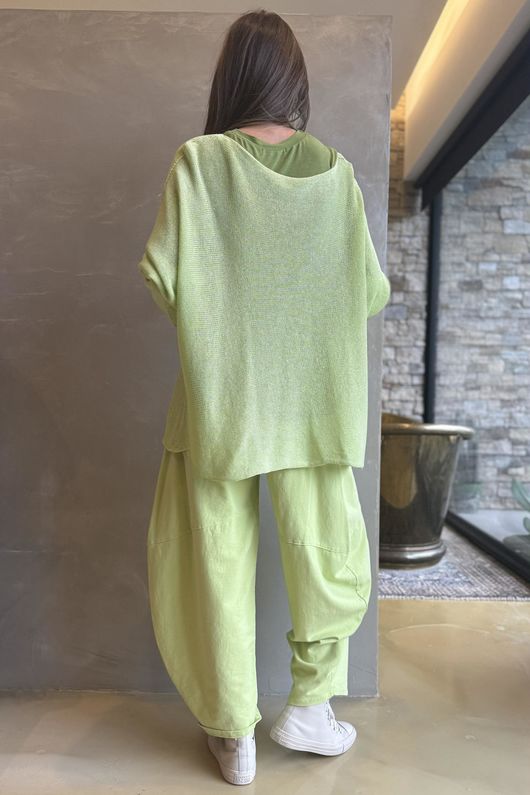 Conrad Slouch Cotton Knit Apple